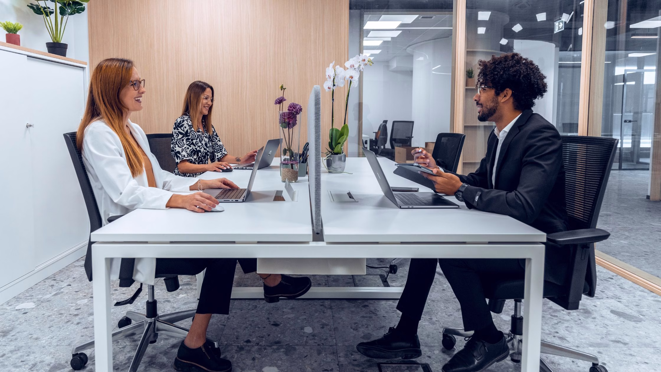 How Avenue 77’s Office Solutions Can Help Transform Your Workplace